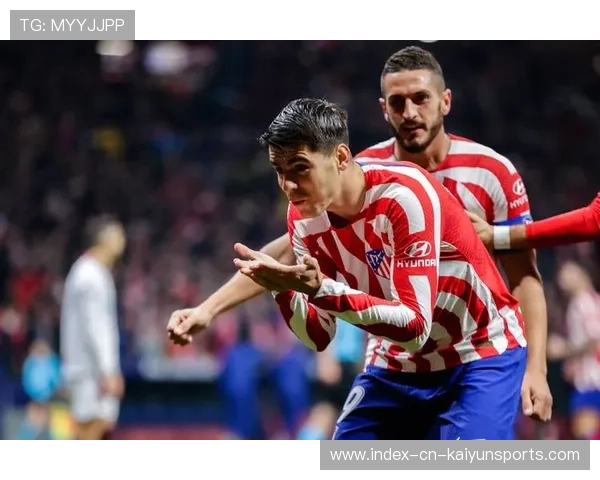 伊桑奇直塞撕开禁区防守